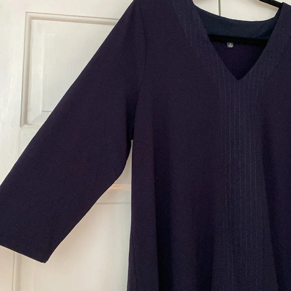 Adrianna Papell Embroidered Top Handkerchief‎ Flattering Blouse Size 1X Flutter - Picture 6 of 10